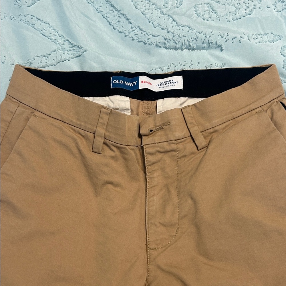 Old Navy Men’s Khaki Straight-Fit Chinos
